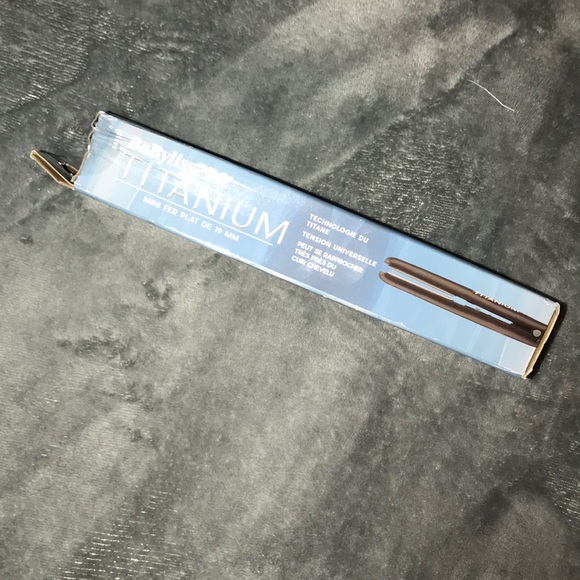 Mini Straightener - Picture 2 of 3